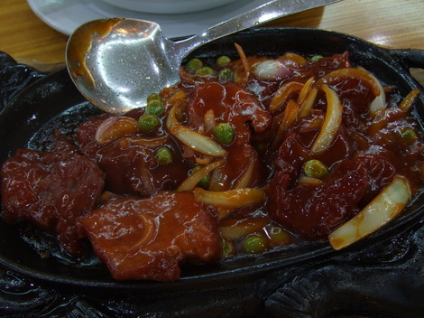 フィリピンセブ島中華料理屋『チンパレス』