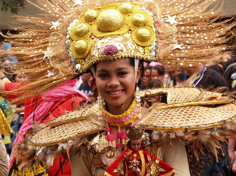 セブ・シヌログ祭り