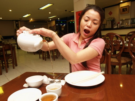 �t�B���s���Z�u�s�̒��ؗ������w���t�ːH��(Everspring Noodle House)�x