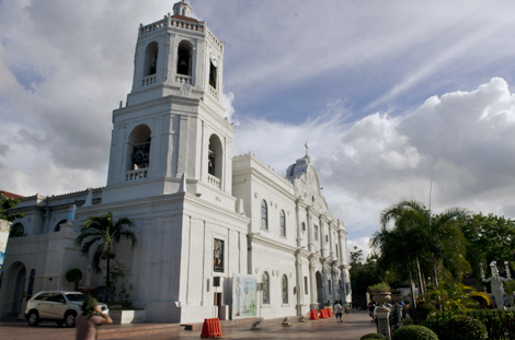 cebu metropolitan cathedral.jpg